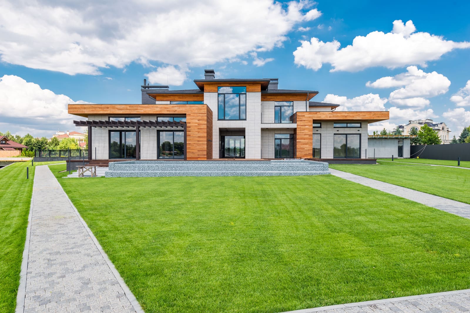 Brentwood Family Estate